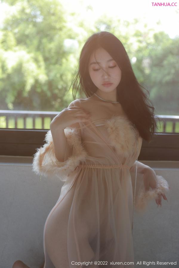 谢晚晚  [XiuRen]高清写真图 2022.11.02 No.5796 谢晚晚 丝袜妩媚第41张图片